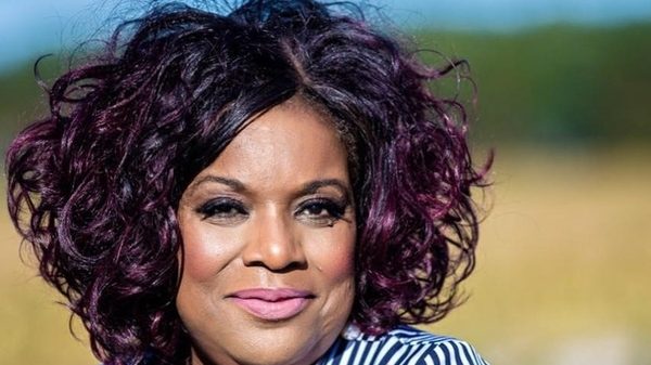 Karen Black shares how she had repeated prophetic dreams of people who have been in a season of "God-hiding." She explains what this means and connects this to a word the Lord spoke to her, saying they are the "Nehemiah Nation."